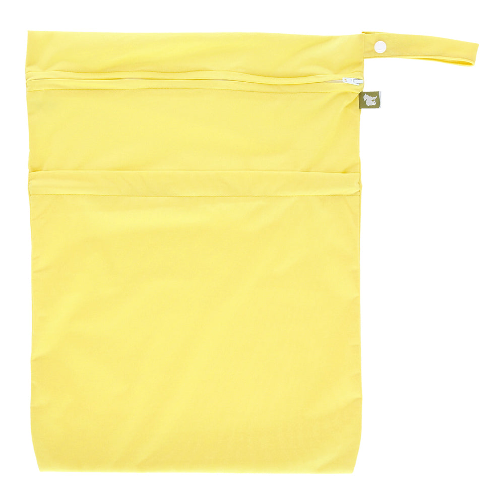 Little Lamb - Nasstasche mit Trockenfach - Wetbag mit Schlaufe - Gr. L (33x46 cm)