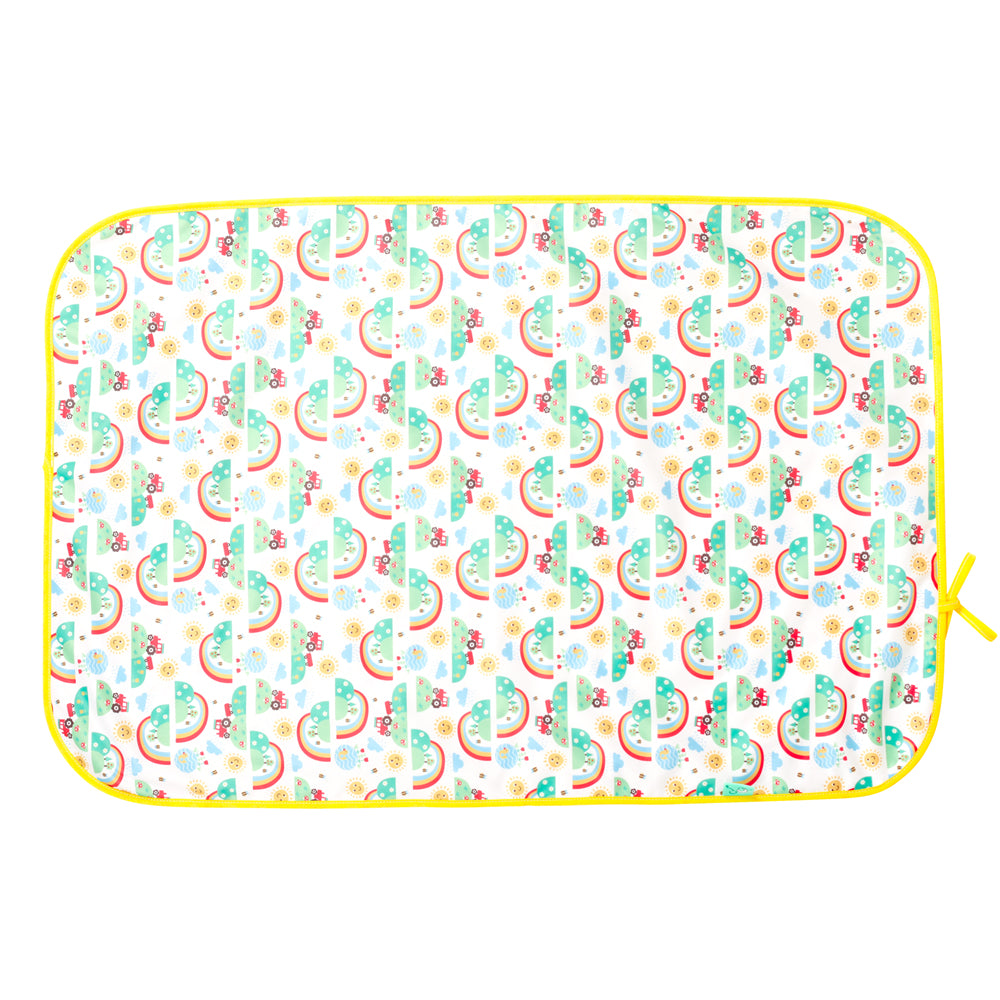 TotsBots - wasserdichte Wickelunterlage "Happy Mat" (72x47 cm)