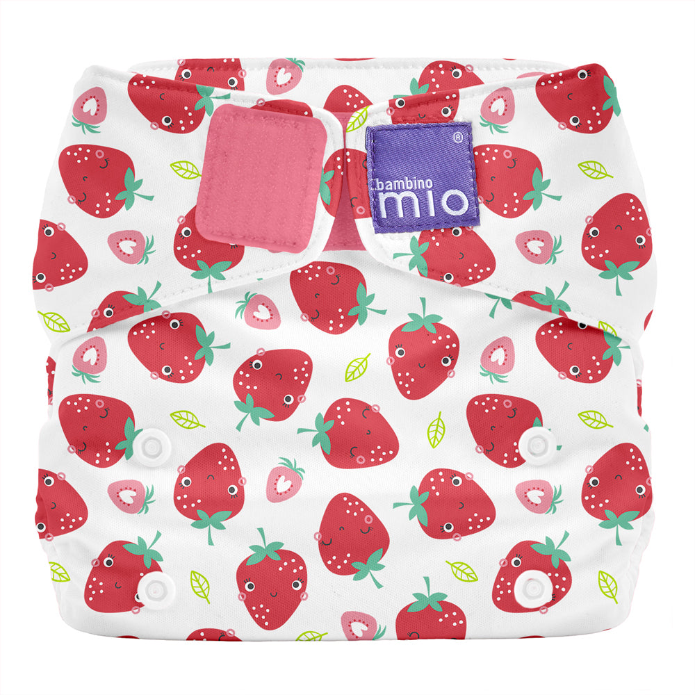 Bambino Mio MioSolo All-in-One Stoffwindel One Size im Design Strawberry Cream von vorn
