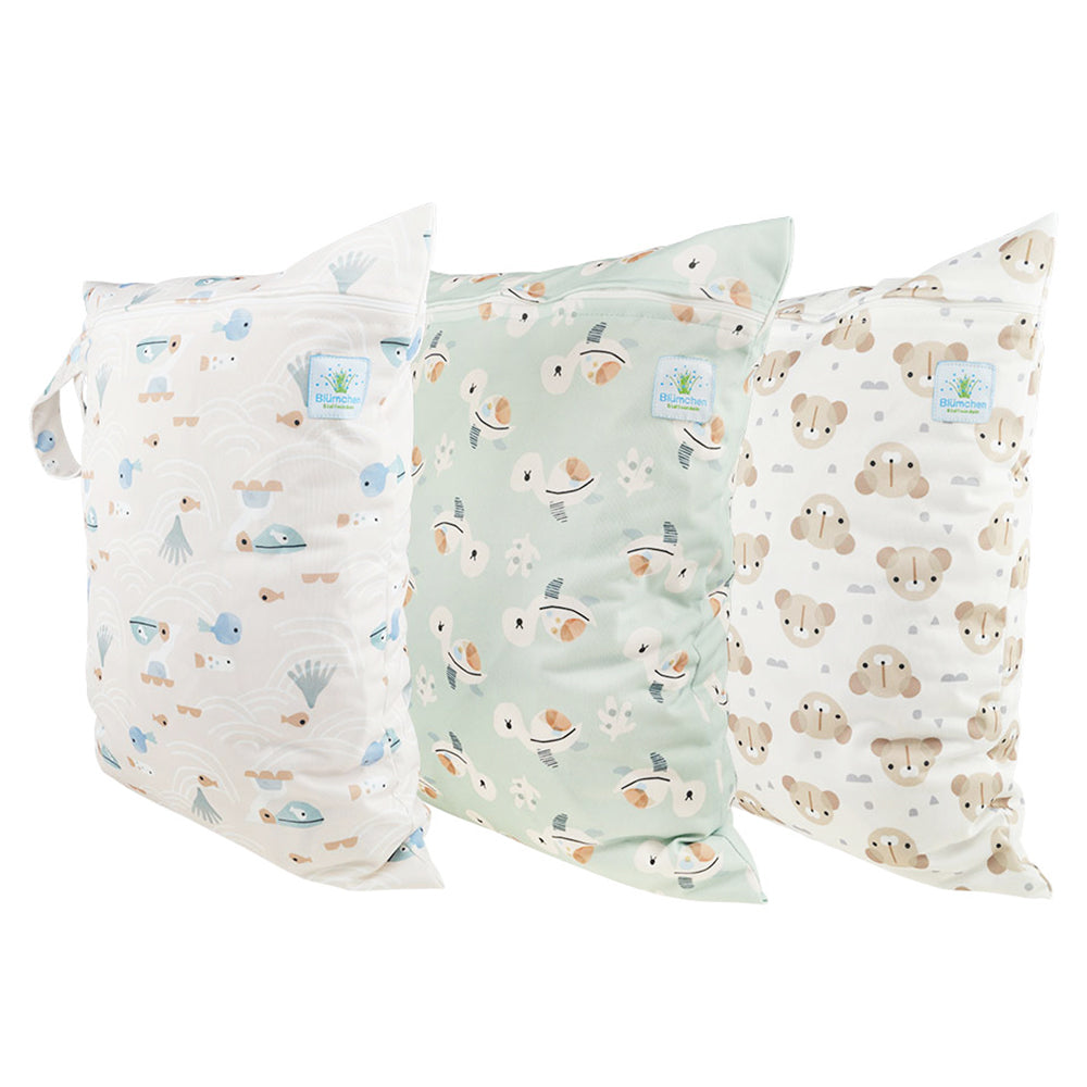 Blümchen - einfache Nasstasche (Wetbag) - Gr. M (41x29 cm) - technisch durchdacht und vielseitig benutzbar und dazu noch in Top Qualität.