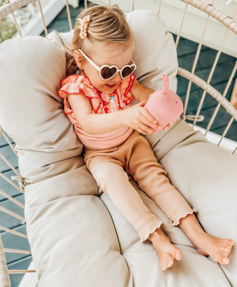 Pura My-My Silikon - 150ml - Strohhalmbecher - der nachhaltige Nachfolger der Babyflasche.