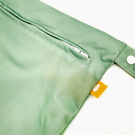 Little Clouds - einfache Nasstasche (Wetbag) - Gr. L (53x44 cm) | Gold Edition