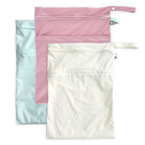 Little Lamb - Nasstasche mit Trockenfach - Wetbag mit Schlaufe - Gr. L (33x46 cm)