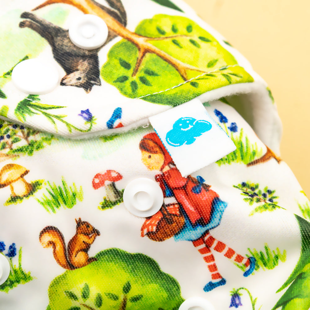 Little Clouds - Überhose (Prefold) - Little Red Riding Hood (Rotkäppchen)