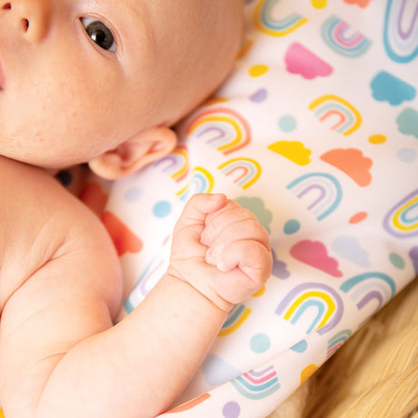 TotsBots - wasserdichte Wickelunterlage "Happy Mat" (72x47 cm)