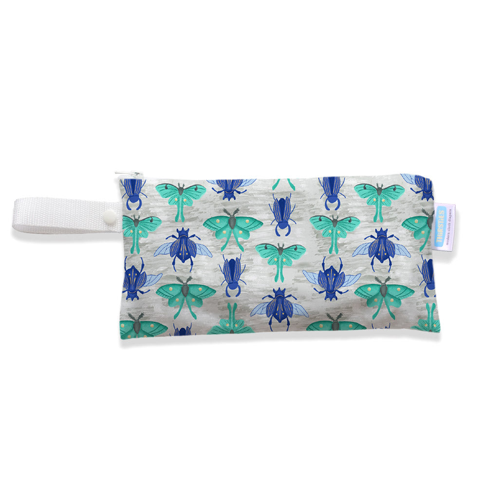 Thirsties - Clutch Bag mit Knopf-Schlaufe - Gr. XS (14x27cm)