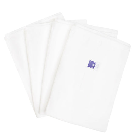 Vier weiße Bambino Mio MioSoft Prefolds One Size
