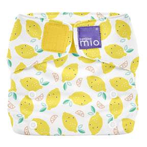 Bambino Mio MioSolo All-in-One Stoffwindel One Size im Design Lemon Drop von vorn