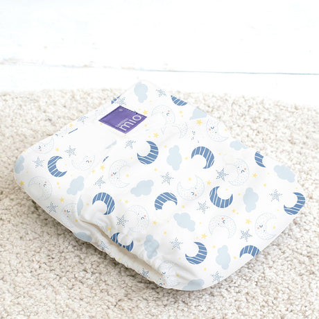 Bambino Mio MioSolo Classic Windel Magical Moon liegend