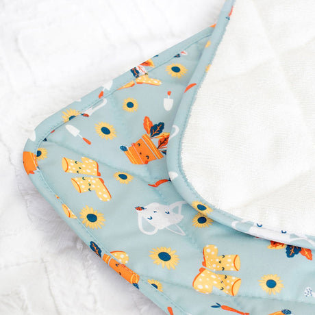 Bambino Mio Wickelunterlage Get Growing aufgeklappt