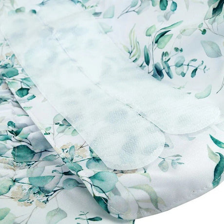 Blümchen Kinder- und Erwachsenen-Stoffwindel V2 (2in1-Inkontinenzwindel) Floral Weiß – Detail Klettverschluss – Ansicht 2