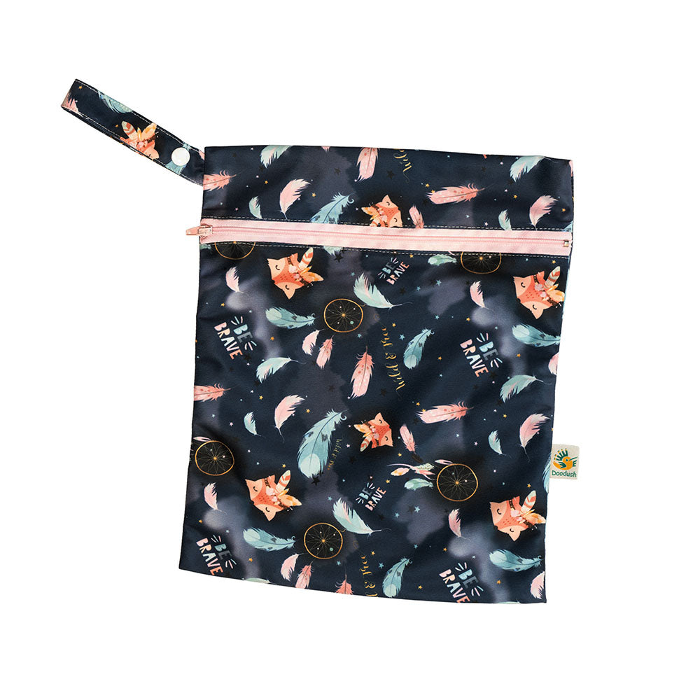 Doodush wasserdichte Wetbag mit Schlaufe Gr. M (30 x 40 cm) im Design Navy Boho