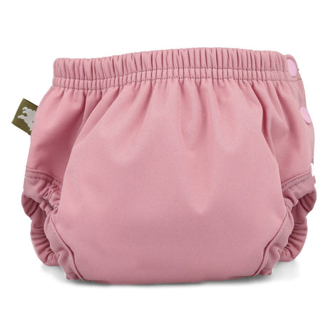 Little Lamb Töpfchentrainingshose in Rosa von vorn mit seitlichen Druckknöpfen und Etikett