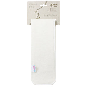 Petit Lulu Bambus-Booster lang, eine naturweiße 3-lagige Saugeinlage 55 x 10 cm gefaltet an der Verpackungskarte
