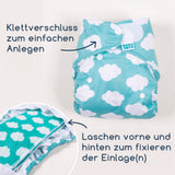 Infografik: TotsBots Bamboozle Wrap mit Klettverschluss zum einfachen Anlegen und Laschen zum Fixieren der Einlage