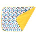 TotsBots Happy Mat wasserdichte Wickelunterlage (72 × 47 cm) im Design Breeze – Ansicht 2