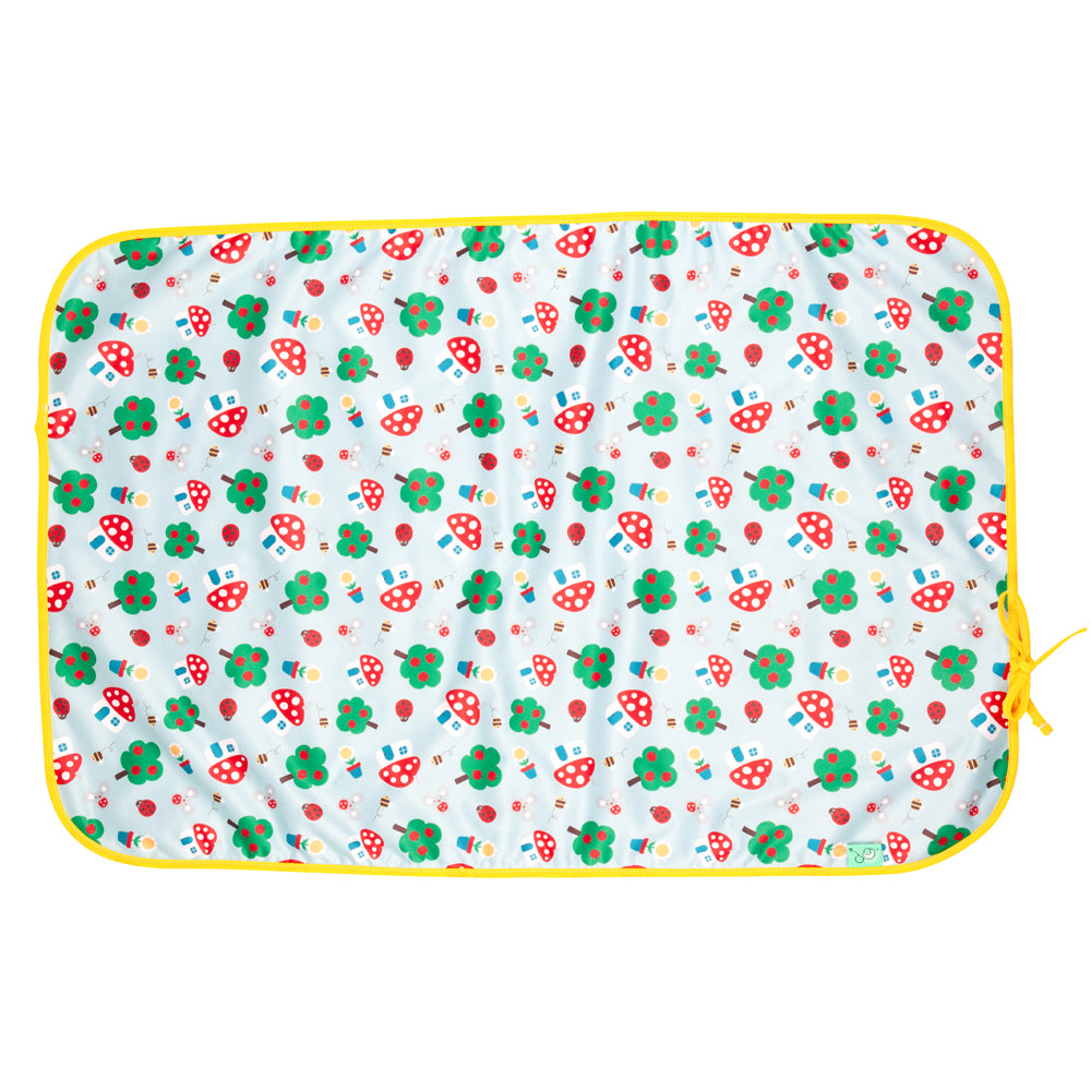 TotsBots Happy Mat wasserdichte Wickelunterlage (72 × 47 cm) im Design Mushroom Town