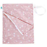 TotsBots doppelter Wetbag mit Trockenfach (Wet & Dry Bag, 38 × 30 cm) im Design Shoreline