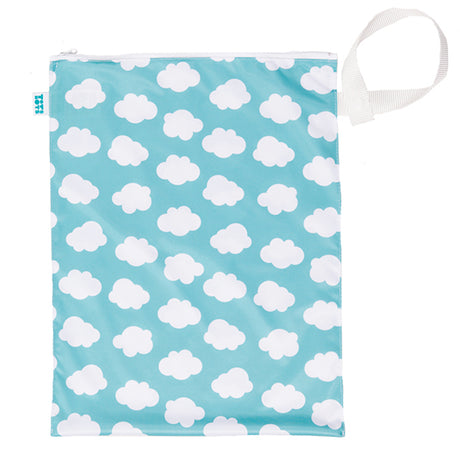 TotsBots Wetbag Gr. M (38 × 30 cm), wasserdichter Windelsack im Design Fluffy Cloud