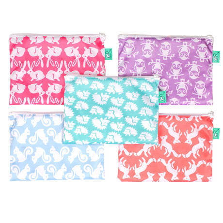 TotsBots Wipes Bag, Nasstasche für Feuchttücher Gr. XS (15 × 18,5 cm) in verschiedenen Designs (Übersicht)