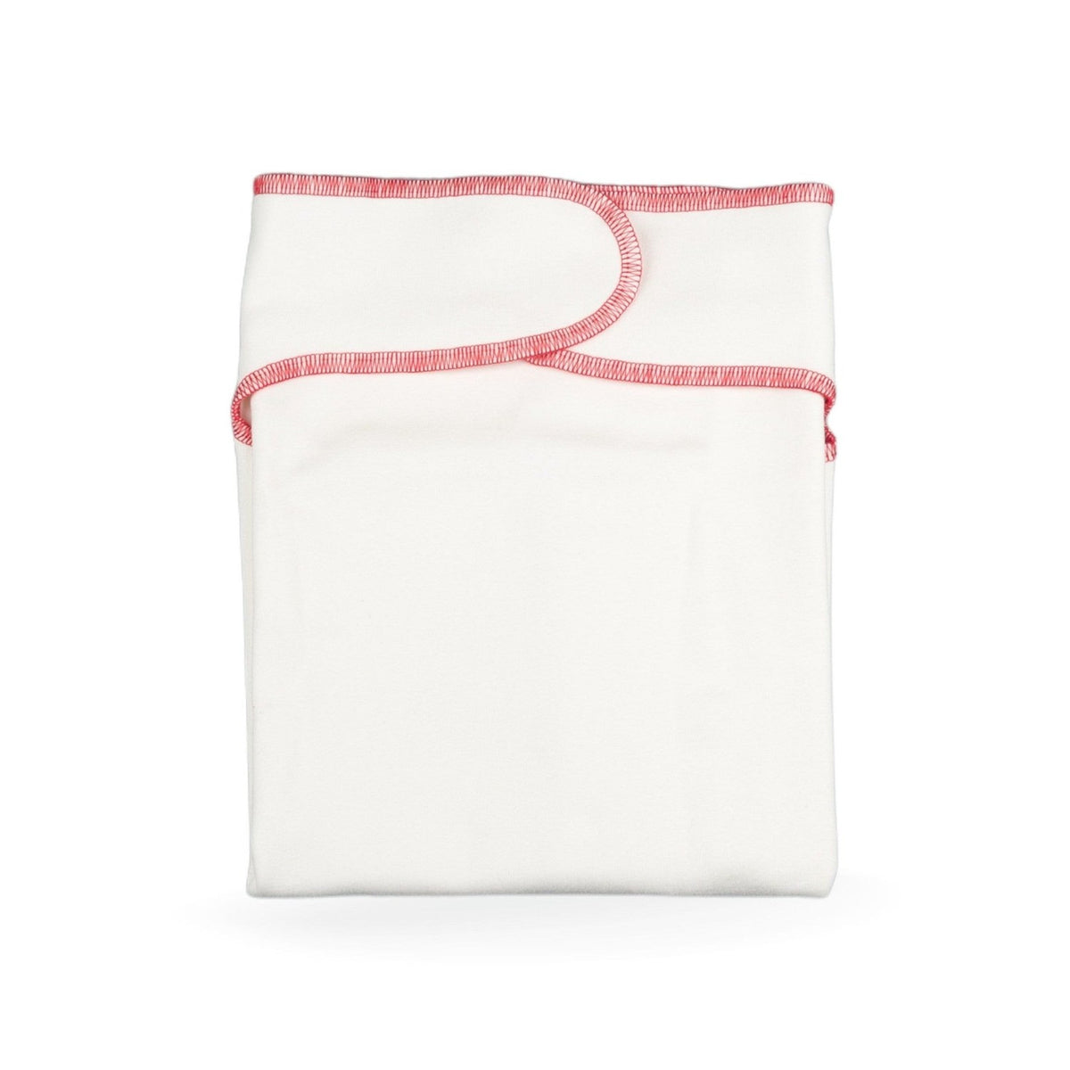Gefaltete XKKO PreFlat One Size mit roter Einfassung, bereit zum Einlegen in die Überhose