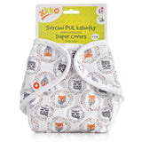 XKKO PUL-Überhose One Size (4–15 kg) im Design Füchse und Waschbären von vorn, mit Druckknöpfen und doppelten Beinbündchen