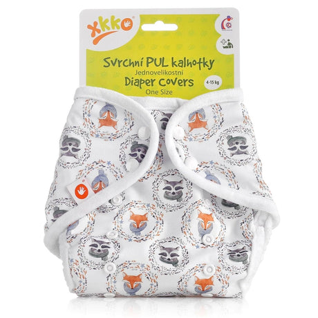 XKKO PUL-Überhose One Size (4–15 kg) im Design Füchse und Waschbären von vorn, mit Druckknöpfen und doppelten Beinbündchen