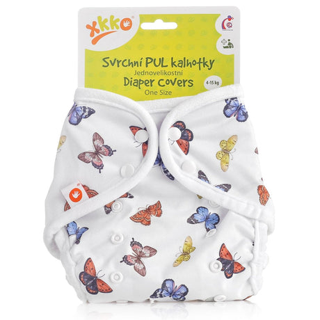 XKKO PUL-Überhose One Size (4–15 kg) im Design Schmetterlinge von vorn, mit Druckknöpfen und doppelten Beinbündchen