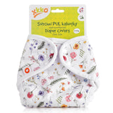 XKKO PUL-Überhose One Size (4–15 kg) im Design Sommerwiese von vorn, mit Druckknöpfen und doppelten Beinbündchen