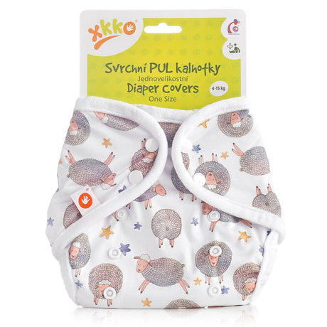 XKKO PUL-Überhose One Size (4–15 kg) im Design Verträumte Schafe von vorn, mit Druckknöpfen und doppelten Beinbündchen